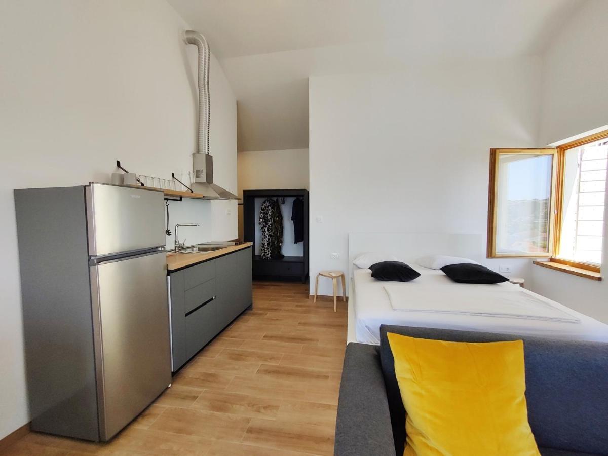 Brand New Apt W Balcony & Perfect Seaview At Center Hvar Town Exterior foto